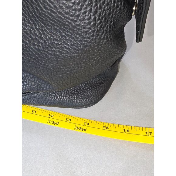 London Fog Handbag - Like New - Picture 7 of 9